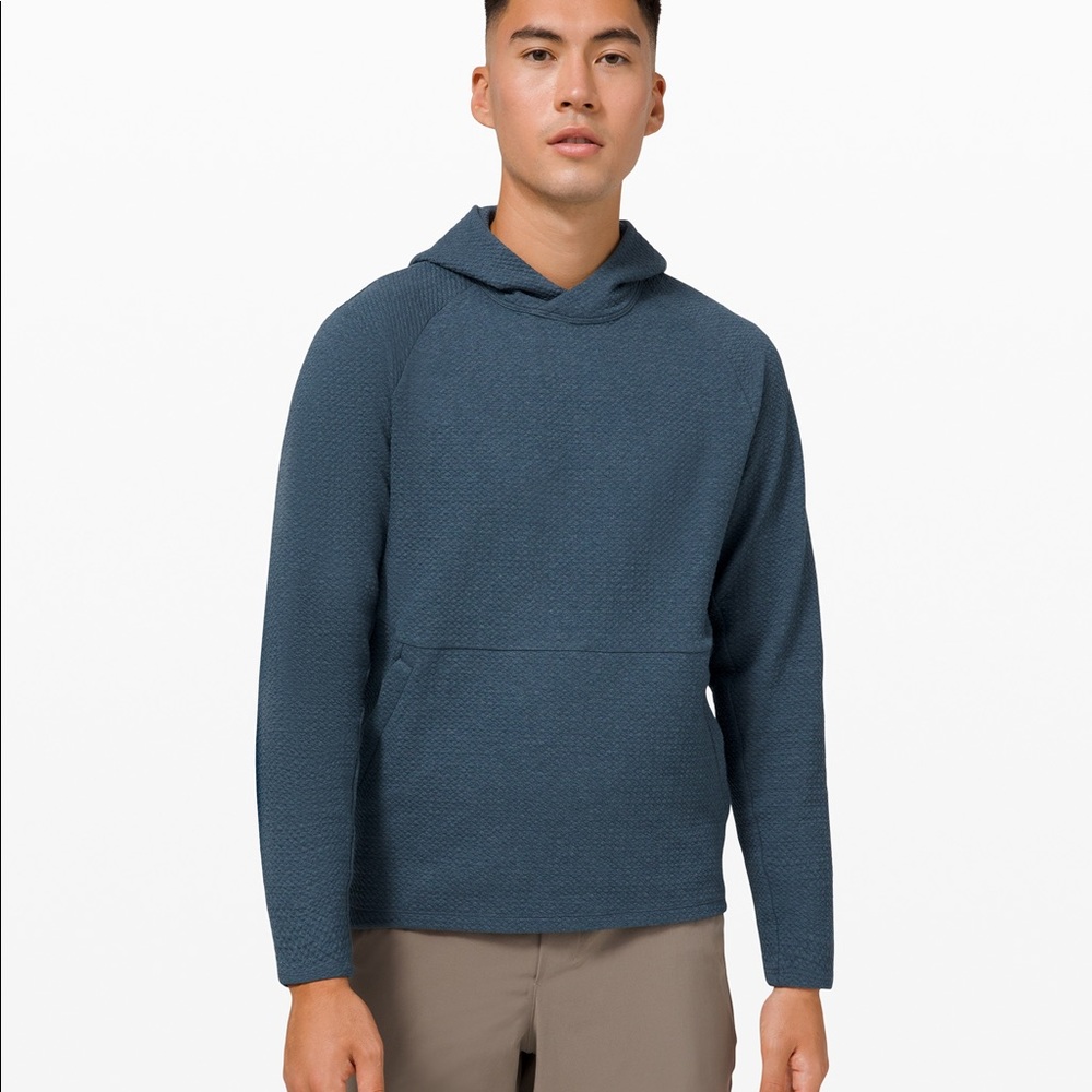 Men’s lululemon At Ease Hoodie in blue/green M